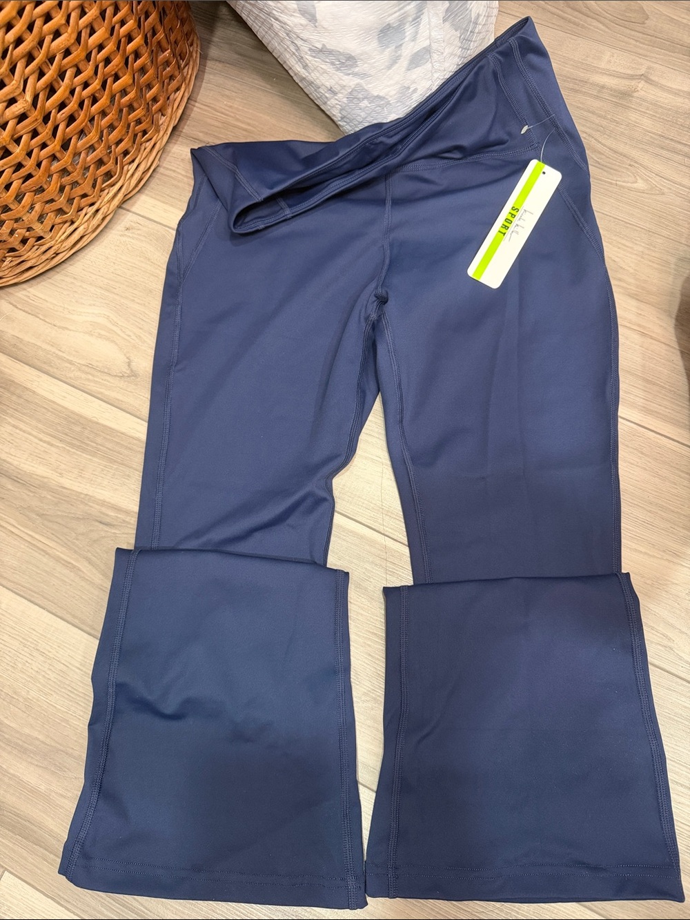 Nicole Miller Navy Boot-Cut Active Flare Leggings